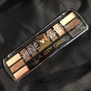 12 Color Eyeshadow Palette